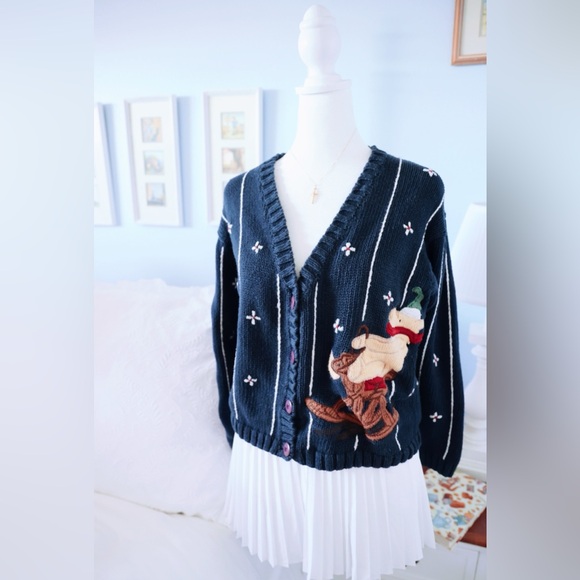 ISO Pooh knit sweaters - Picture 2 of 15